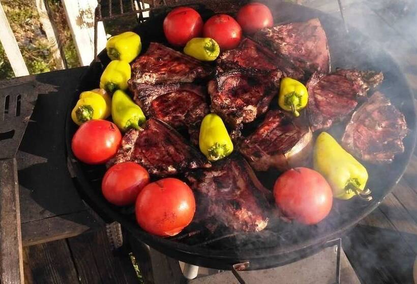 膳宿费 Canadian Corner