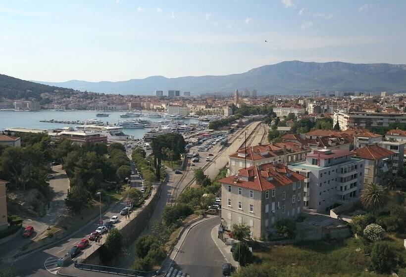 ペンション Dream Luxury Rooms