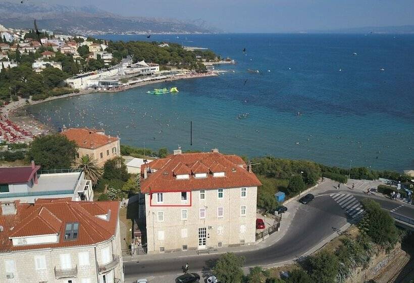 پانسیون Dream Luxury Rooms