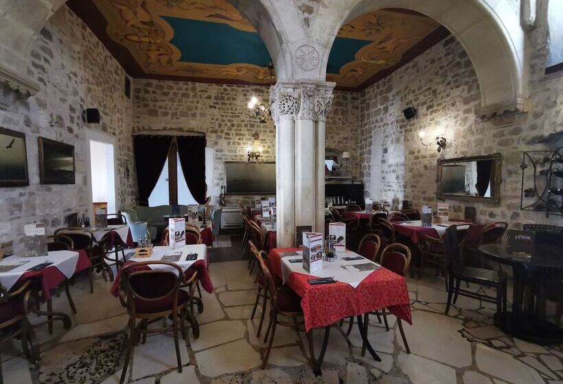 膳宿费 Golden Gate Dream Rooms