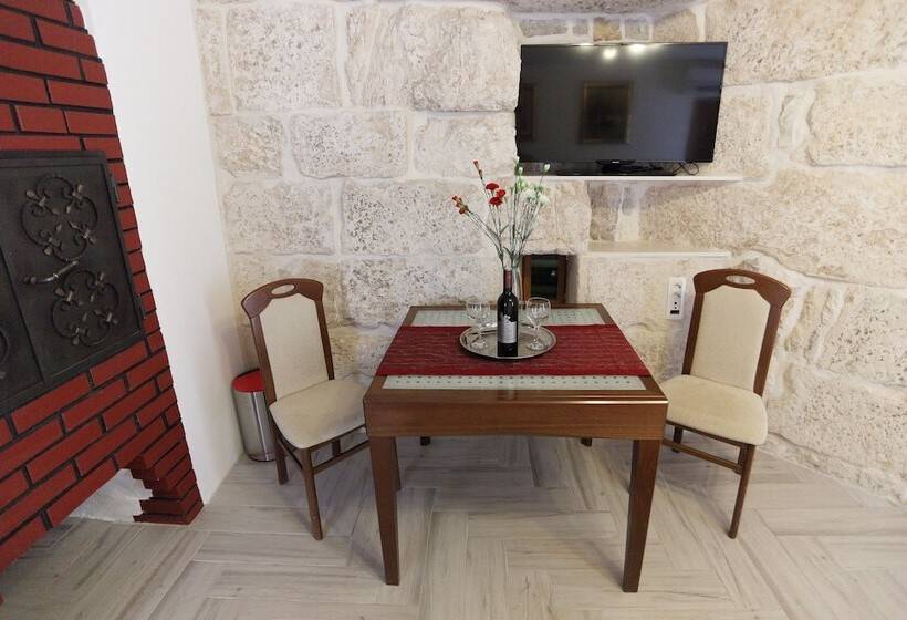 膳宿费 Golden Gate Dream Rooms