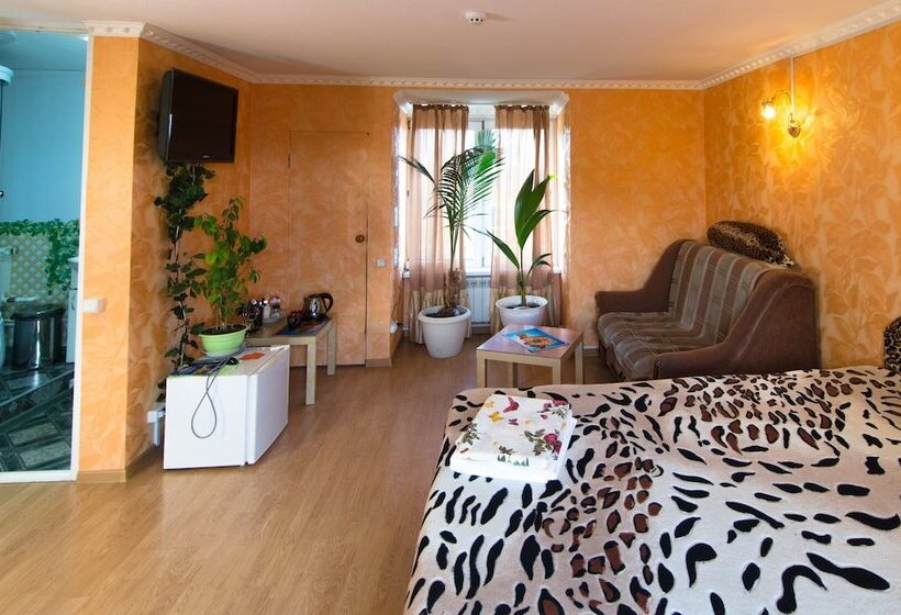 پانسیون Guest House Vostryakovo