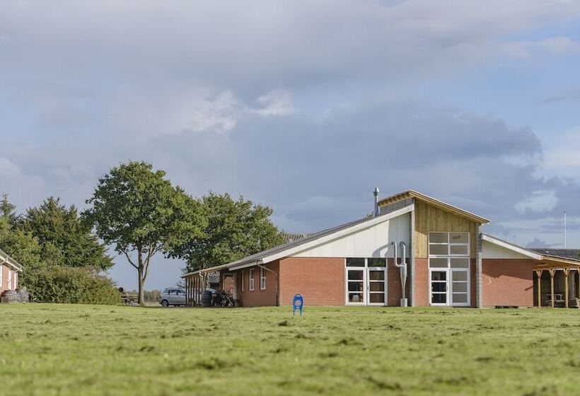 ペンション Knaplund Destillery