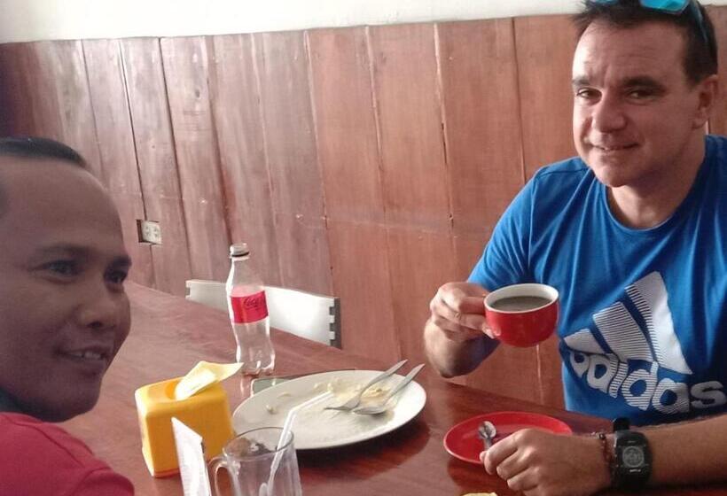 پانسیون Mexico Berastagi