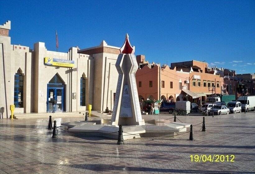 پانسیون Restaurant Dar Al Madina