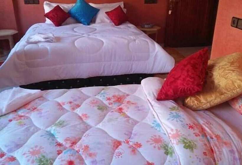 Пансион Restaurant Dar Al Madina