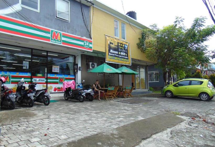 פנסיון Room 868