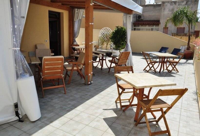 پانسیون Rooms And Breakfast Zefiro