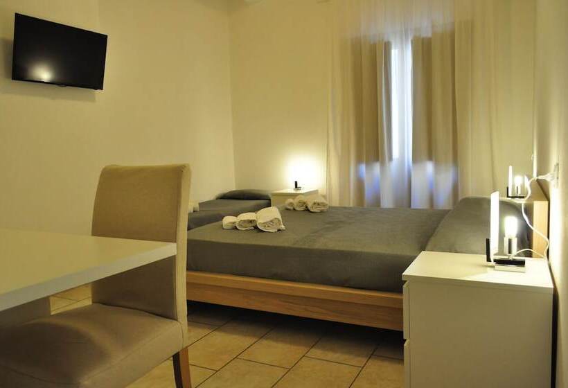 ペンション Rooms And Breakfast Zefiro