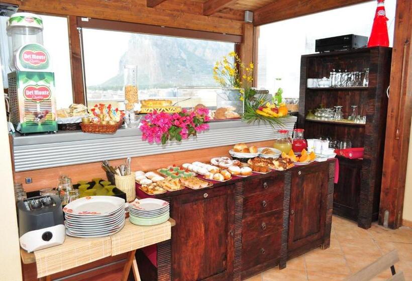 پانسیون Rooms And Breakfast Zefiro