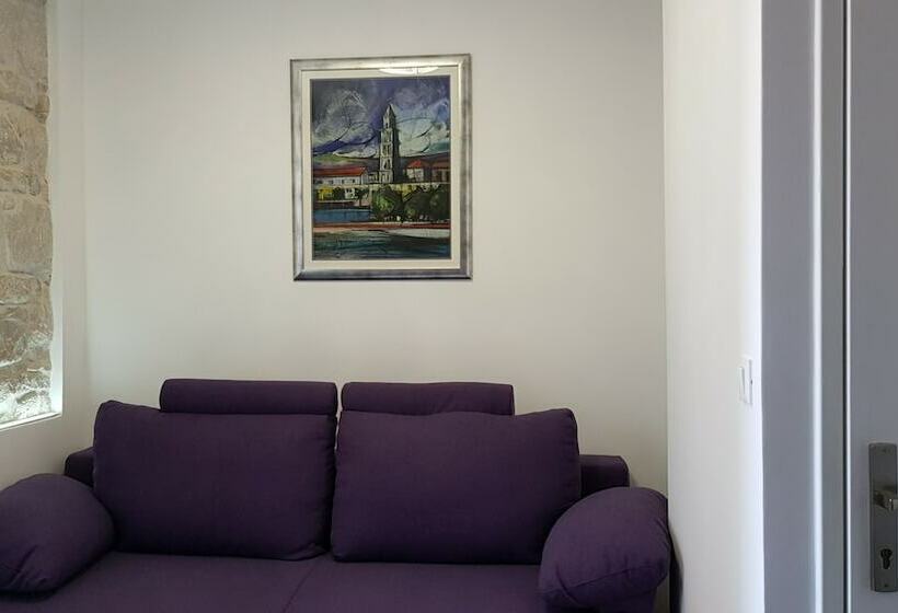 פנסיון Villa Kate