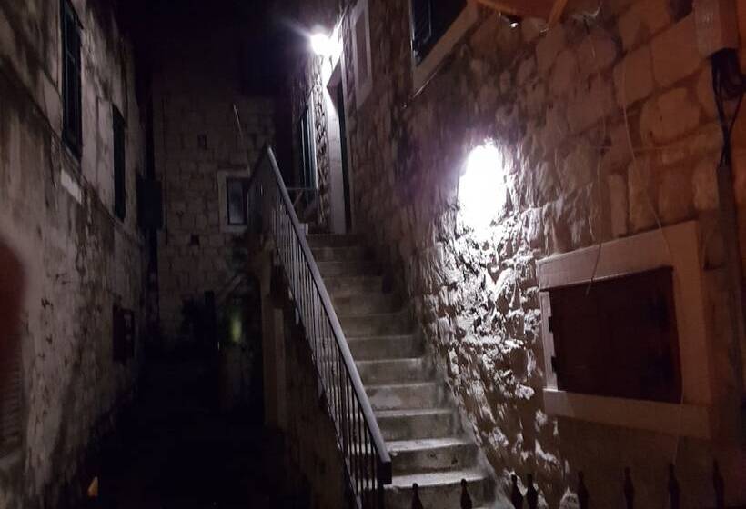 פנסיון Villa Kate