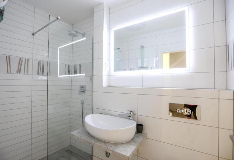 פנסיון Villa Kate