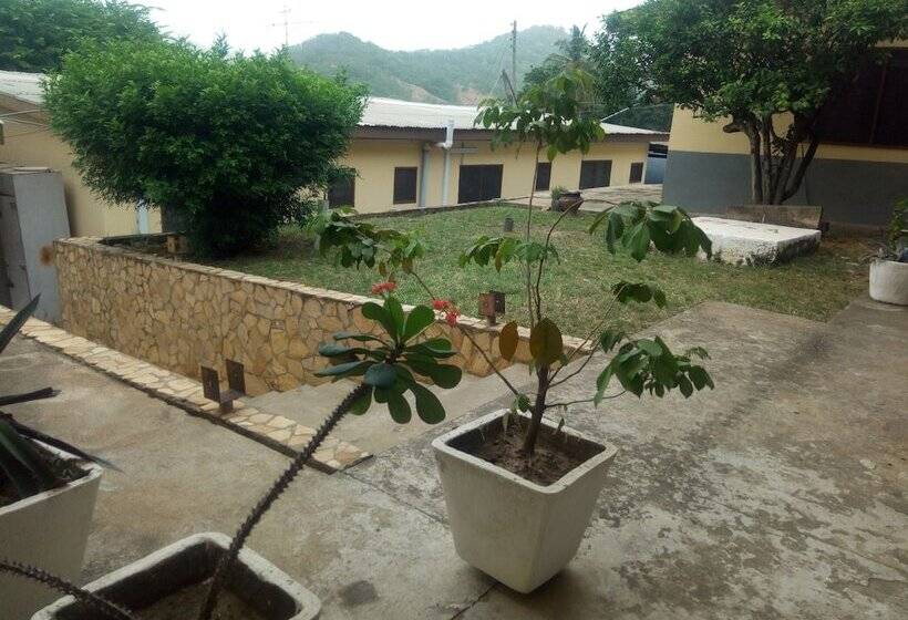 پانسیون Zito Guest Inn