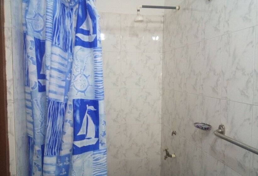 پانسیون Zito Guest Inn