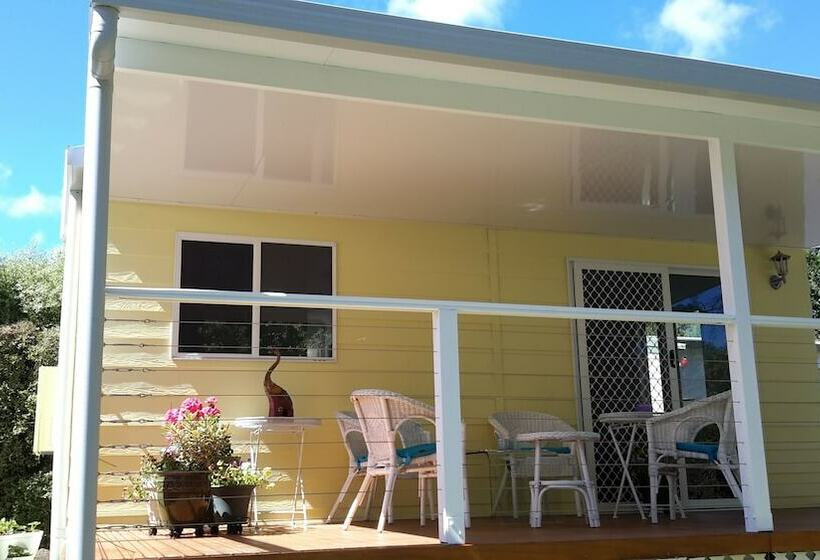 The Best Exotic Magnolia Cottage