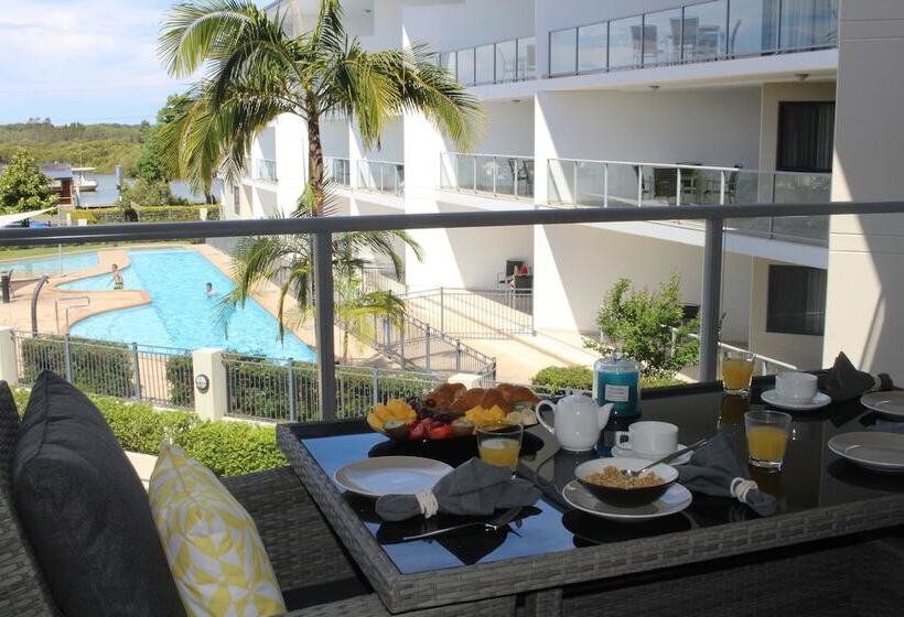 The Boathouse Resort Luxury Apartments