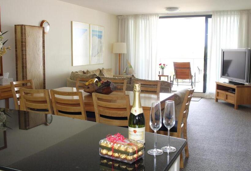 The Boathouse Resort Luxury Apartments