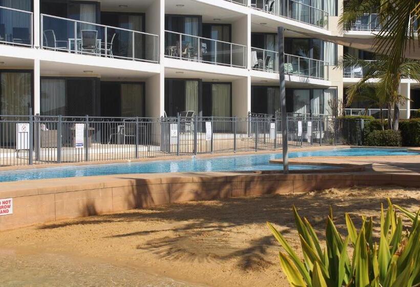 The Boathouse Resort Luxury Apartments