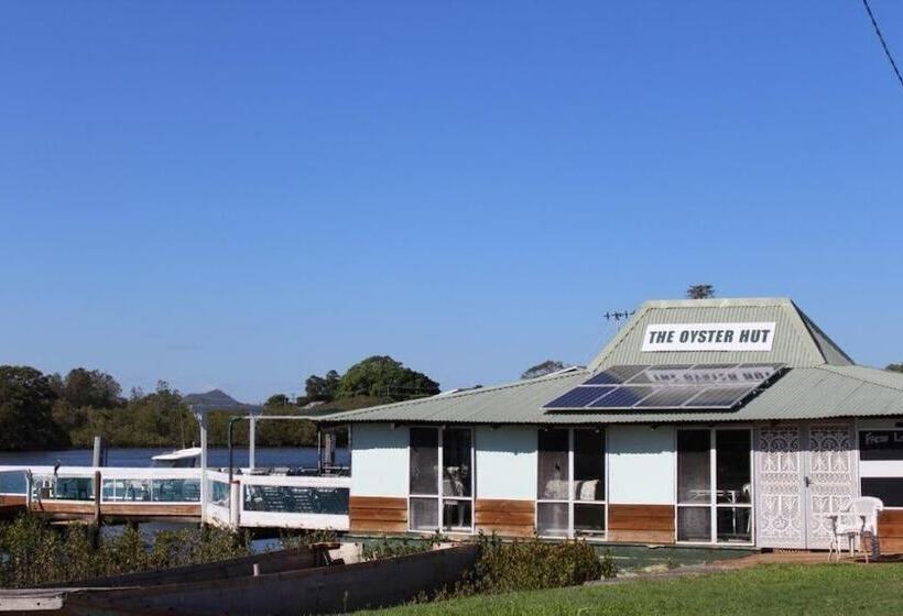 The Boathouse Resort Luxury Apartments