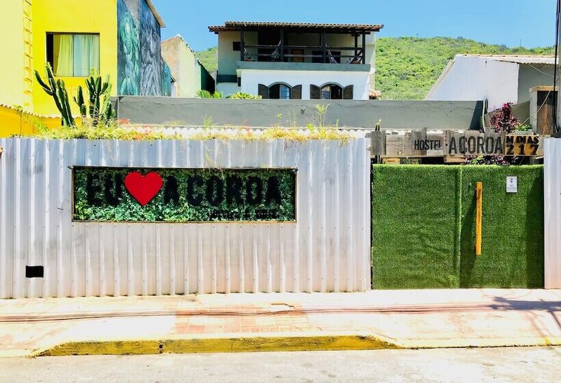 A Coroa Hostel & Suites