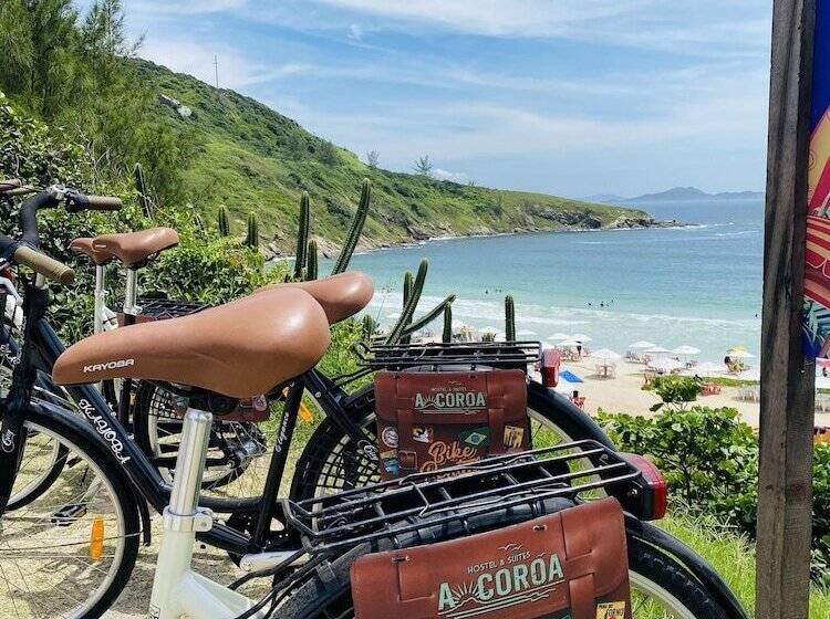 A Coroa Hostel & Suites