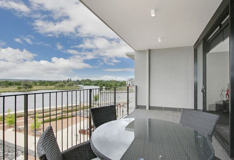 Accommodate Canberra   The Pier
