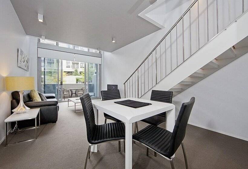 Accommodate Canberra