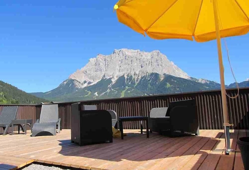 פנסיון Alpenstern Rooms & Suites