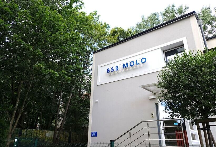 B&b Molo
