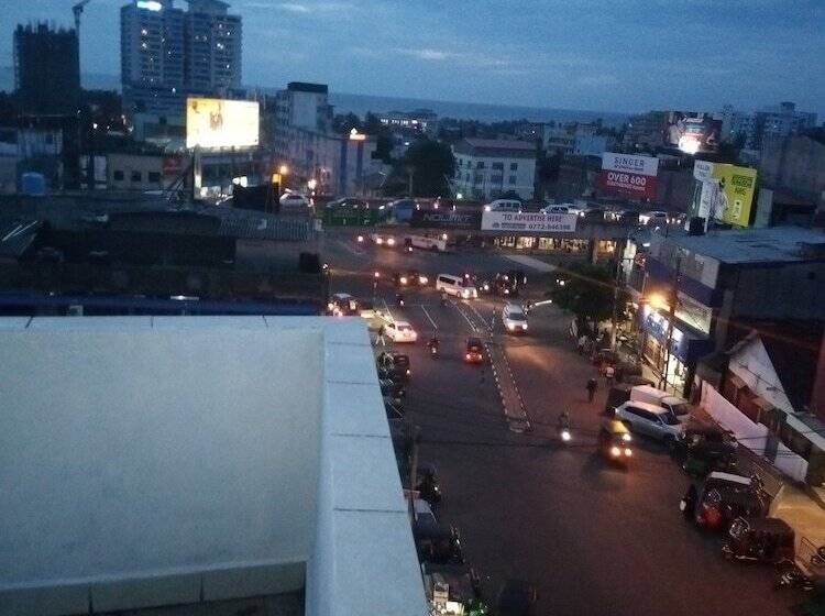 مبيت وإفطار Ocean Pebbles