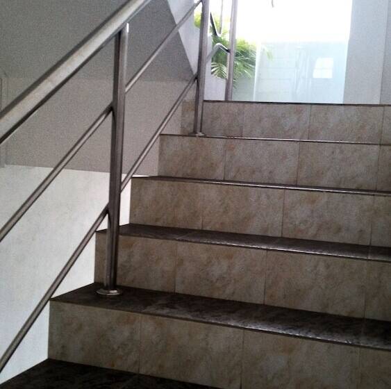 مبيت وإفطار Ocean Pebbles