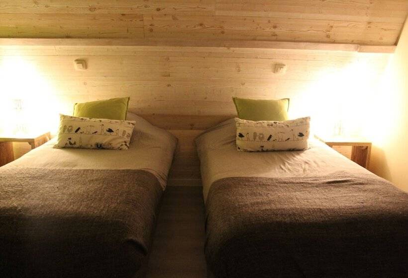 ベッドアンドブレックファースト Saffels Nest