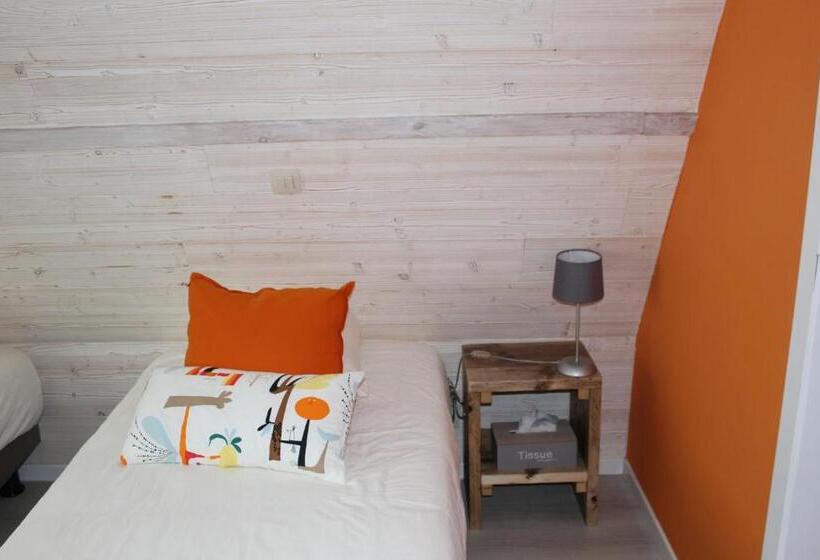 ベッドアンドブレックファースト Saffels Nest