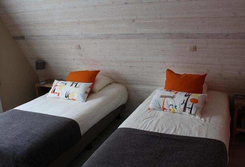 ベッドアンドブレックファースト Saffels Nest