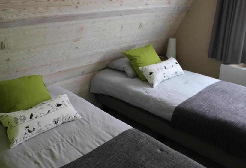 ベッドアンドブレックファースト Saffels Nest