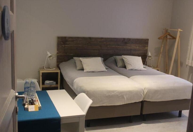 ベッドアンドブレックファースト Saffels Nest