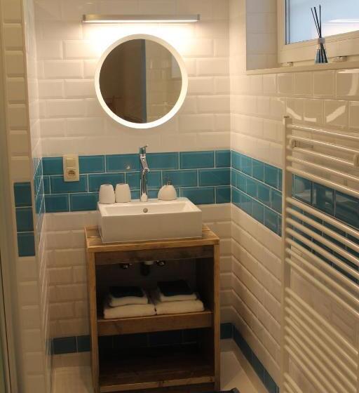 ベッドアンドブレックファースト Saffels Nest