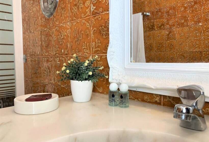 민박 Suites Inn Lagos