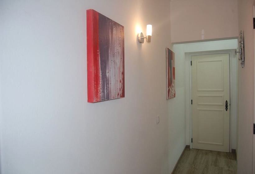 צימר Suites Inn Lagos