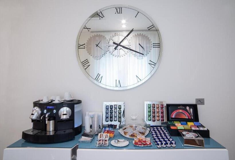 تختخواب و صبحانه Town House Morgana