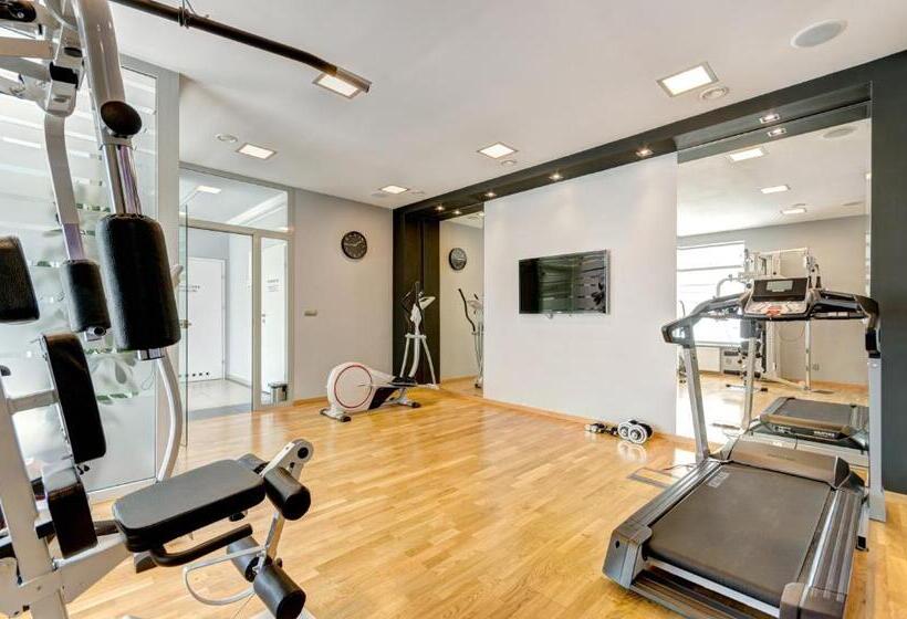 Dom & House Apartments   Marina Residence