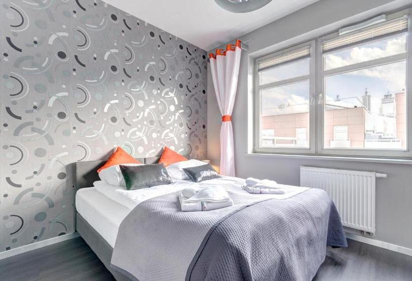 Dom & House Apartments   Marina Residence