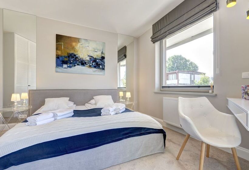 Dom & House Apartments   Marina Residence