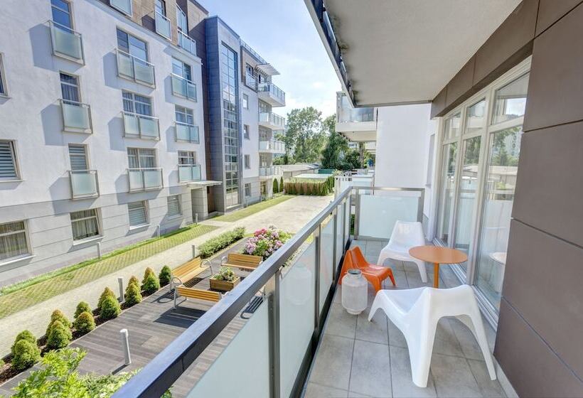 Dom & House Apartments   Marina Residence