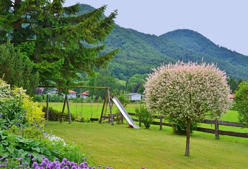 Ferienwohnungen Haus Monika