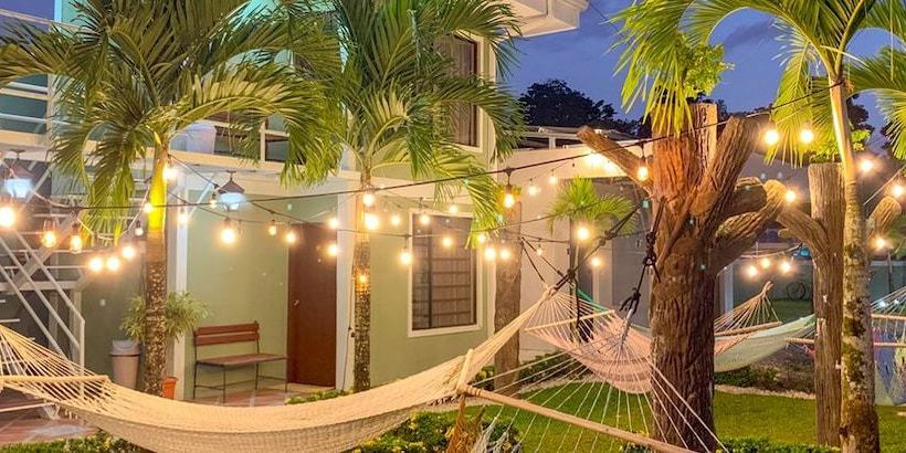 فندق فئة نجمة واحدة La Fortuna Backpackers Resort