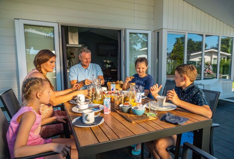 ホテル Europarcs Parc Du Soleil