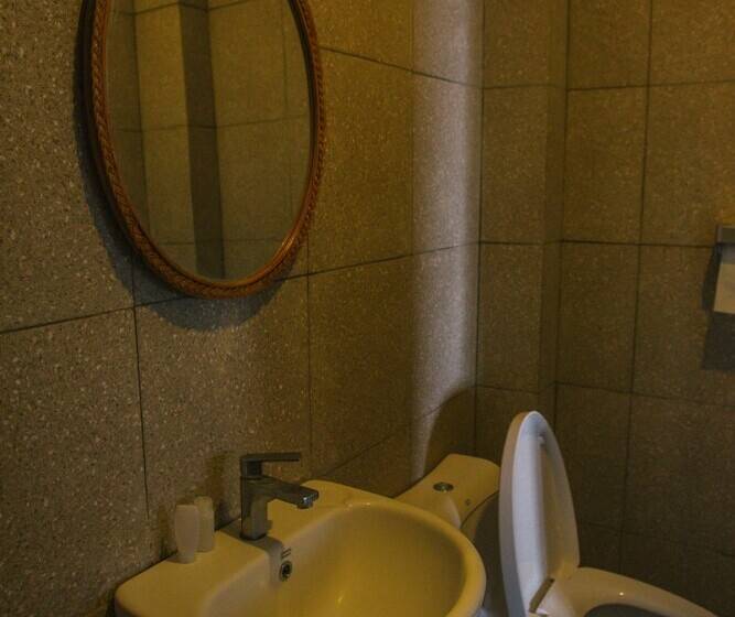 ホテル Freddies Santai Sumurtiga