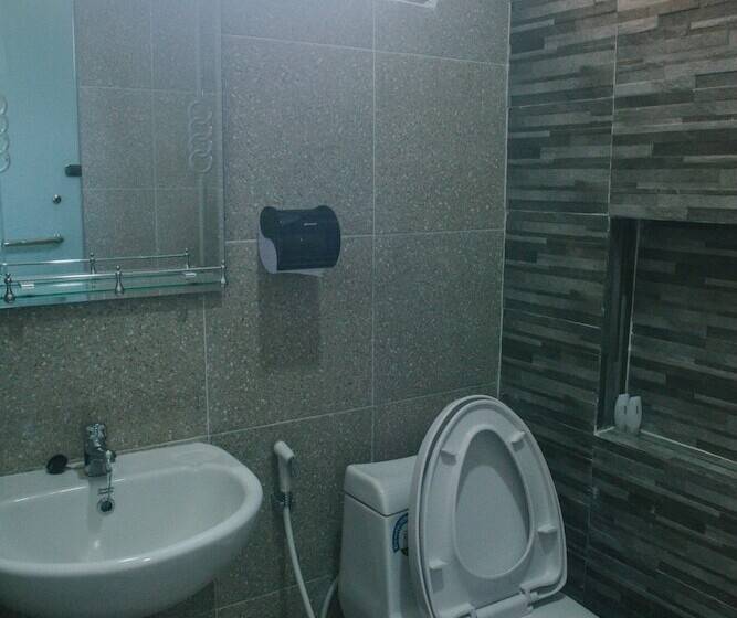 هتل Freddies Santai Sumurtiga